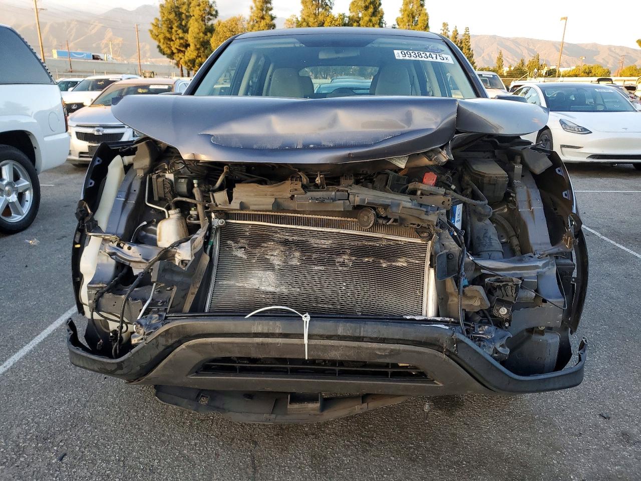 2016 HONDA CR-V LX photo 5