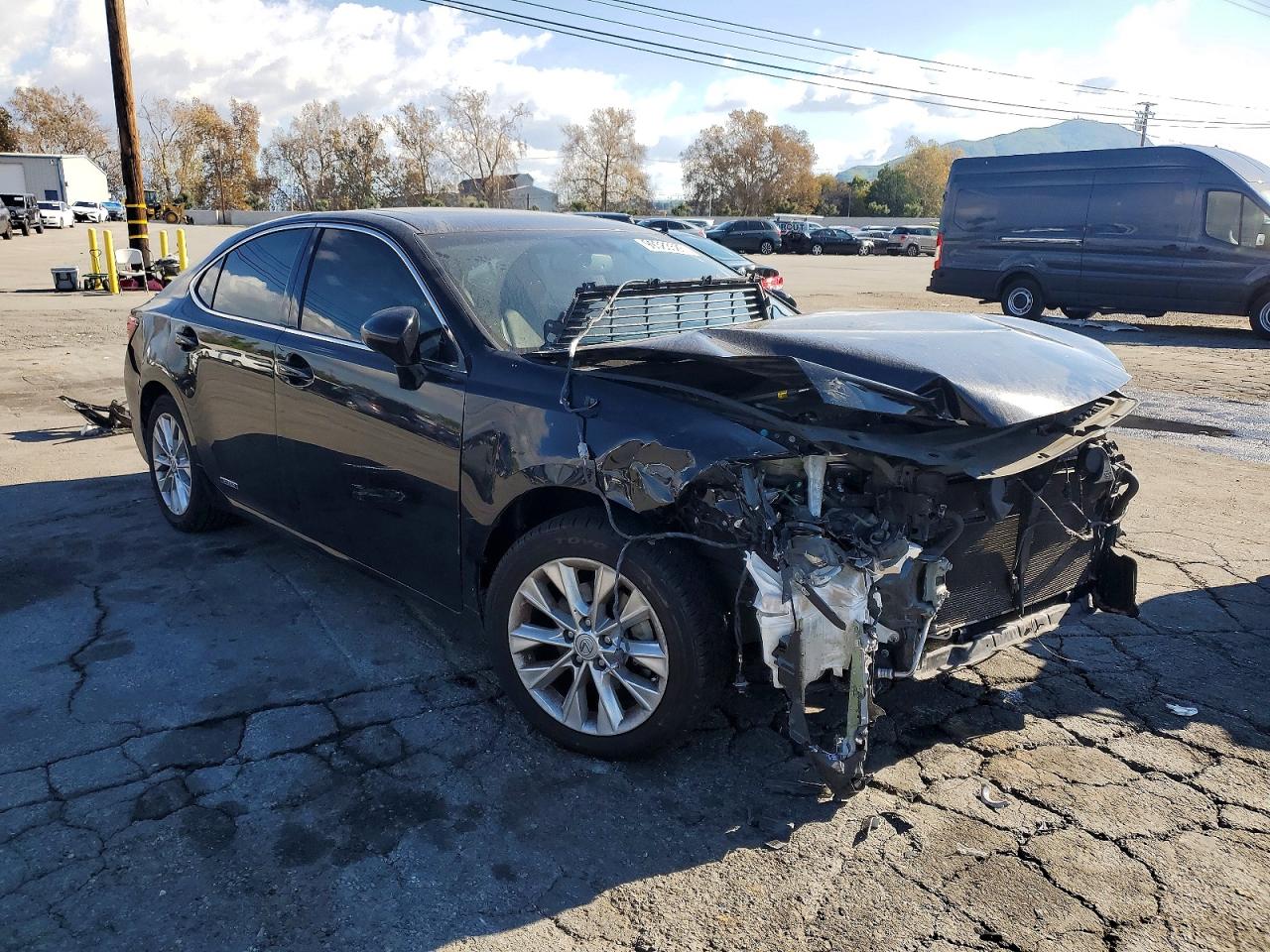 2013 LEXUS ES 300H photo 4