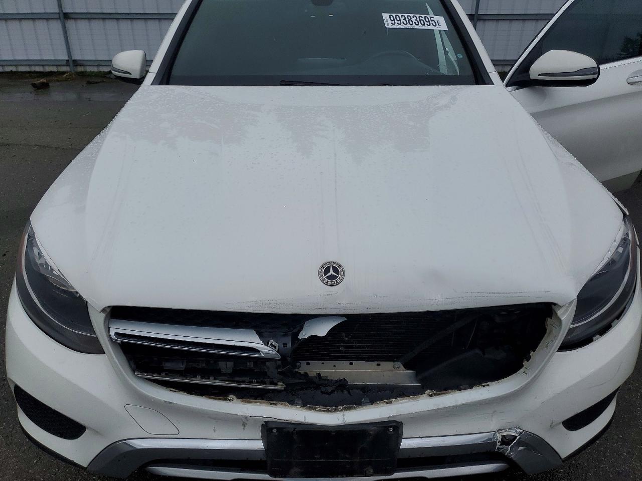 2017 MERCEDES-BENZ GLC 300 4MATIC photo 12