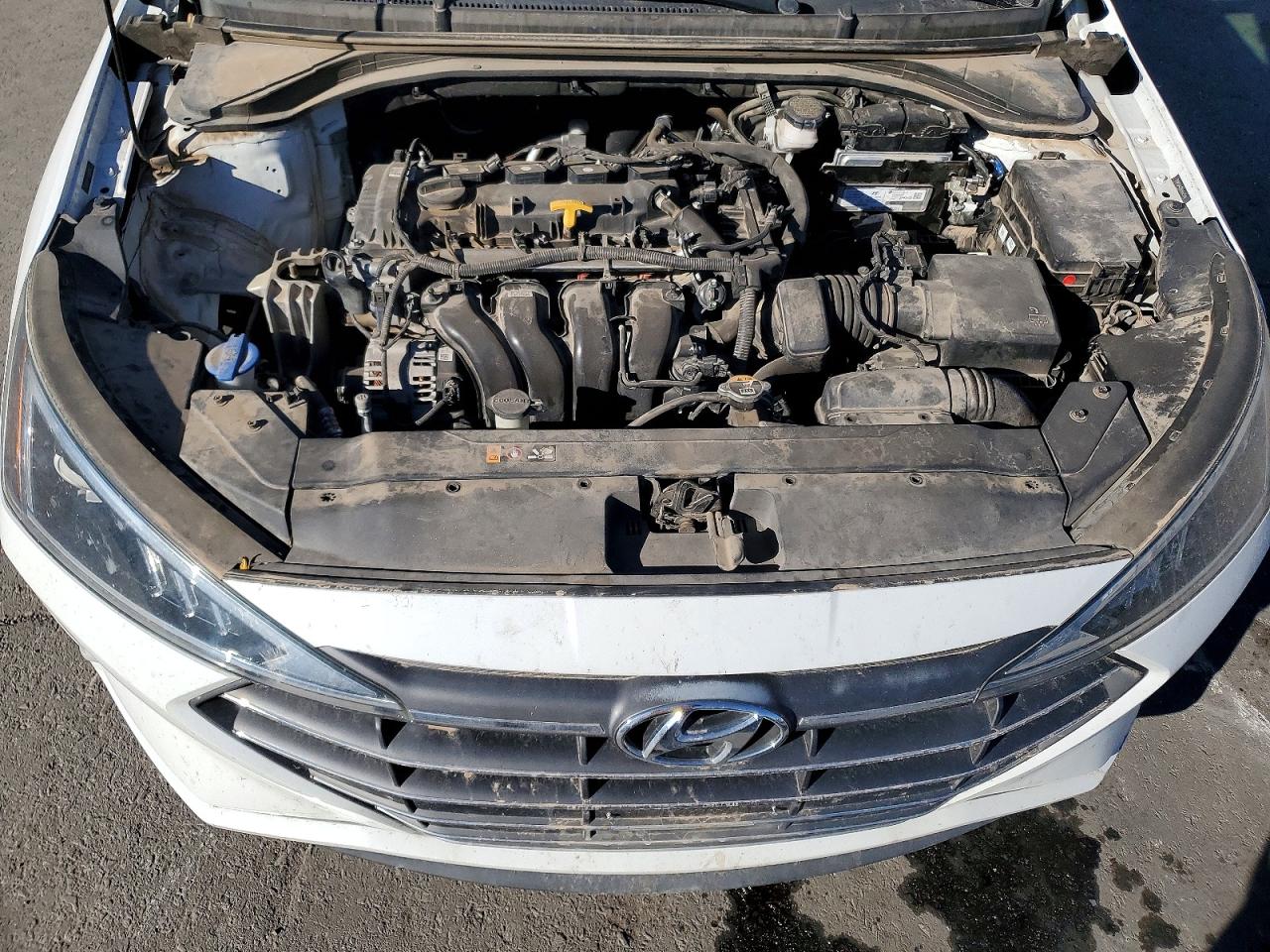 2020 HYUNDAI ELANTRA SEL photo 11