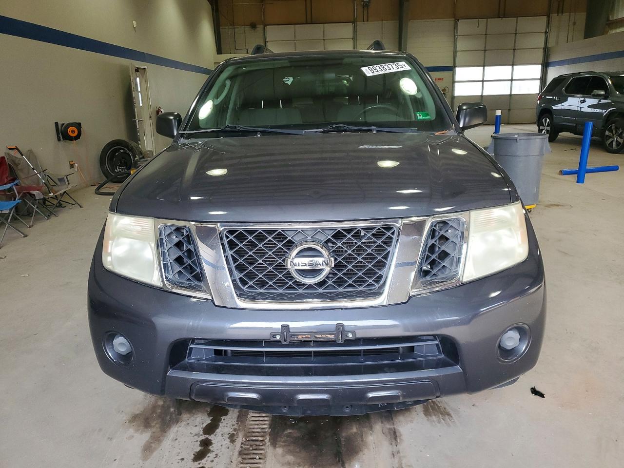 2012 NISSAN PATHFINDER S photo 5