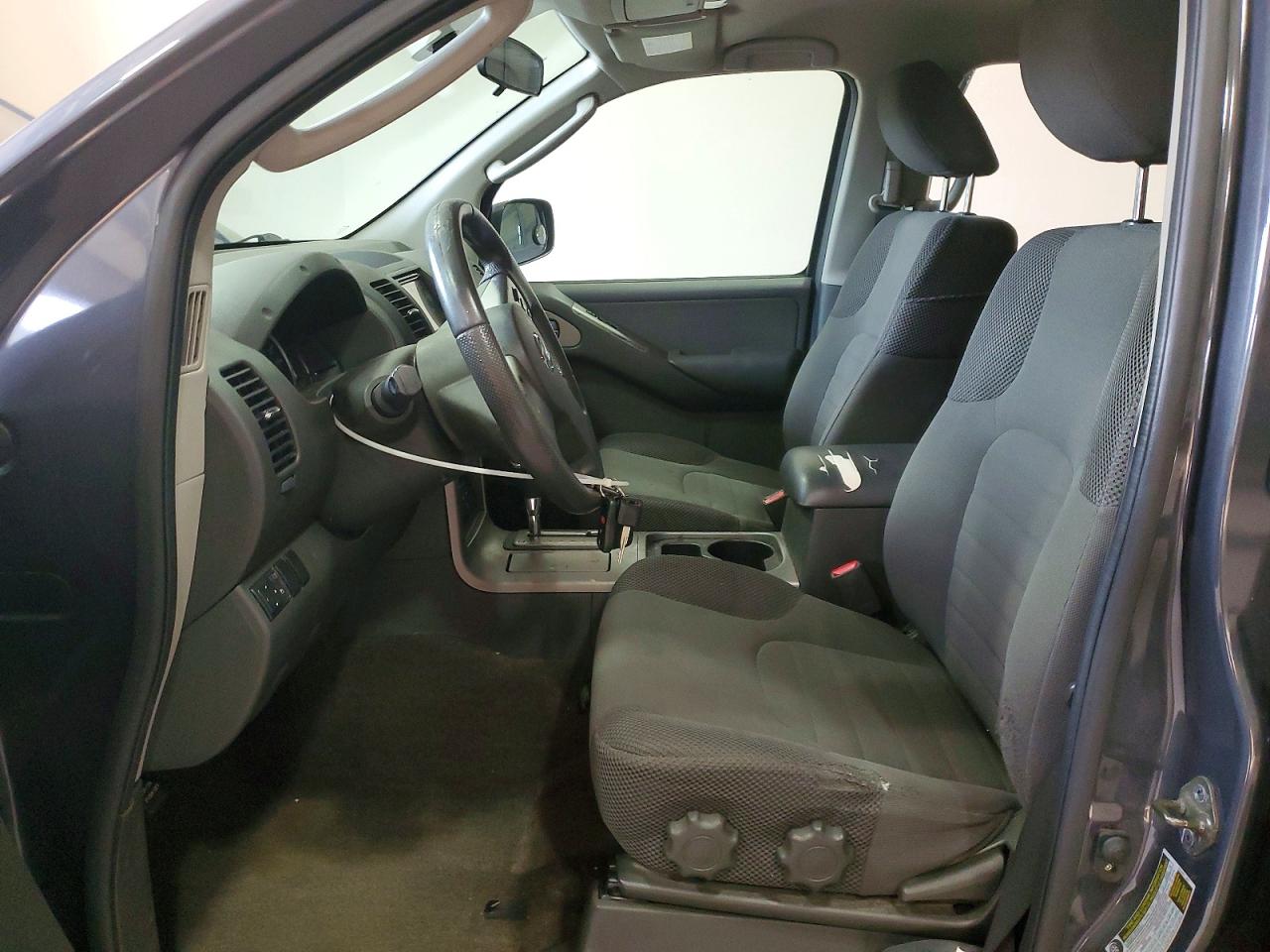 2012 NISSAN PATHFINDER S photo 7
