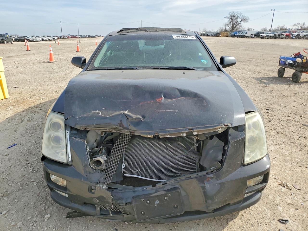 2005 CADILLAC STS photo 5
