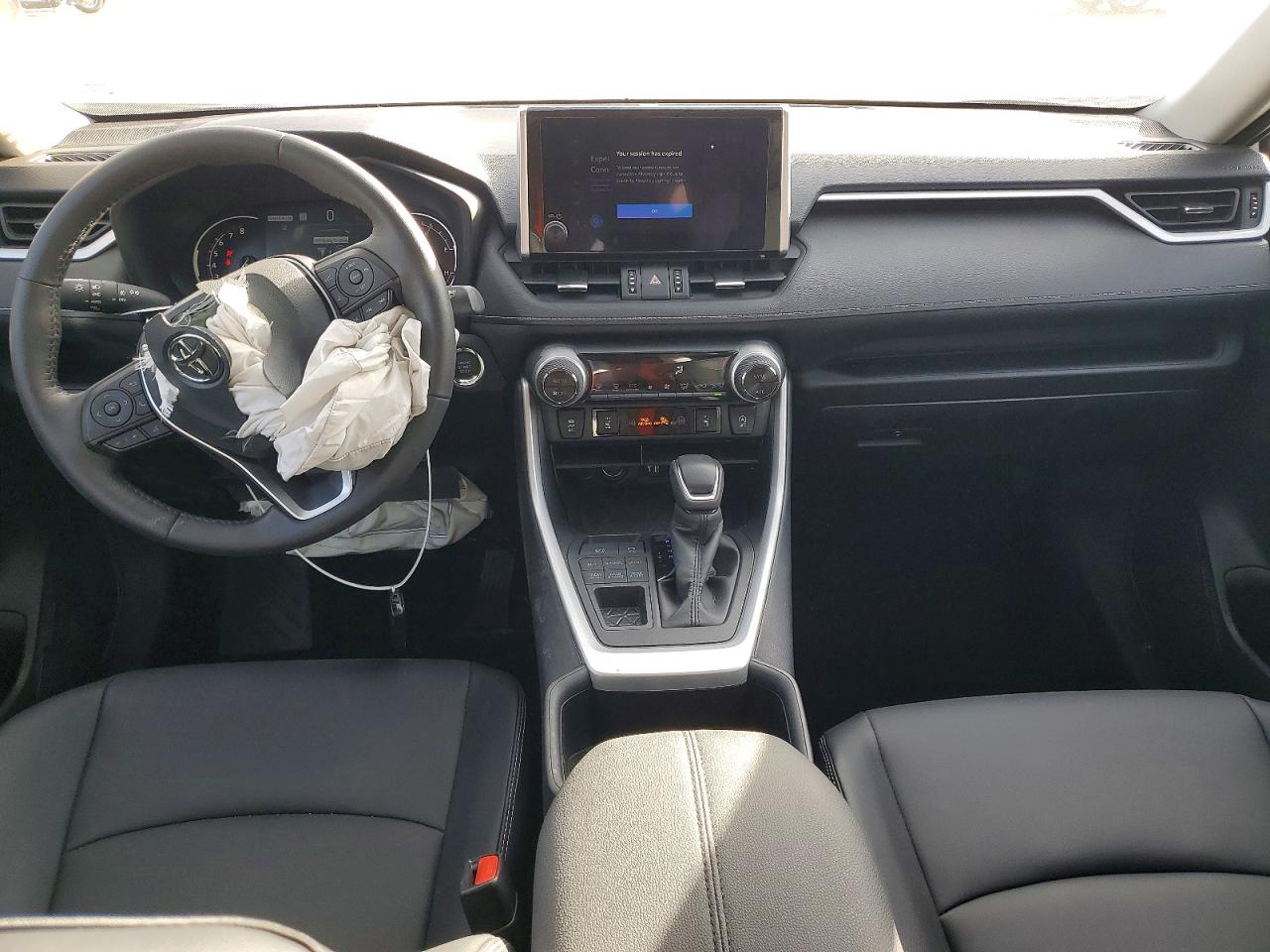 2025 TOYOTA RAV4 XLE PREMIUM photo 8