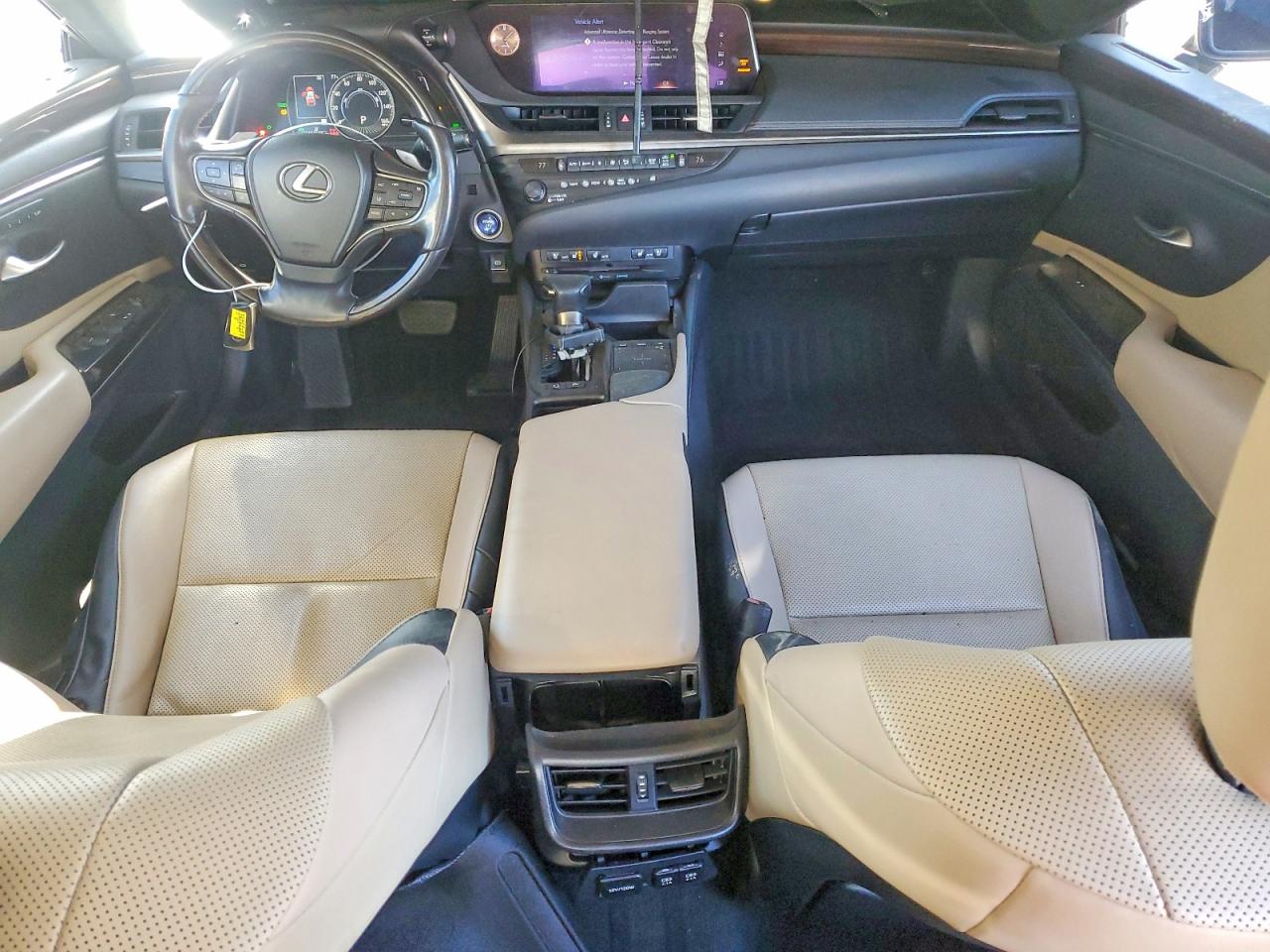 2019 LEXUS ES photo 8