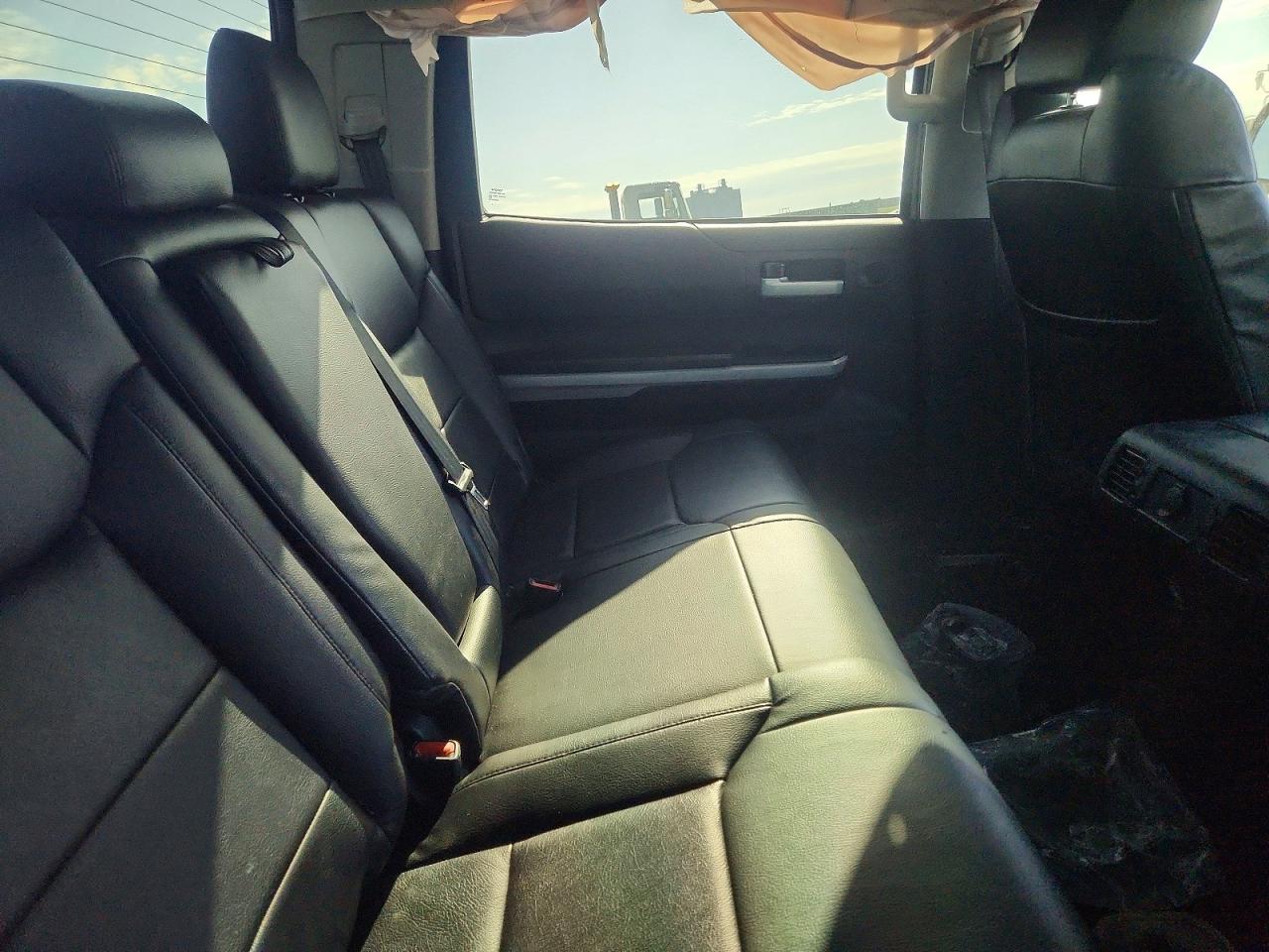 2018 TOYOTA TUNDRA SR5 photo 10
