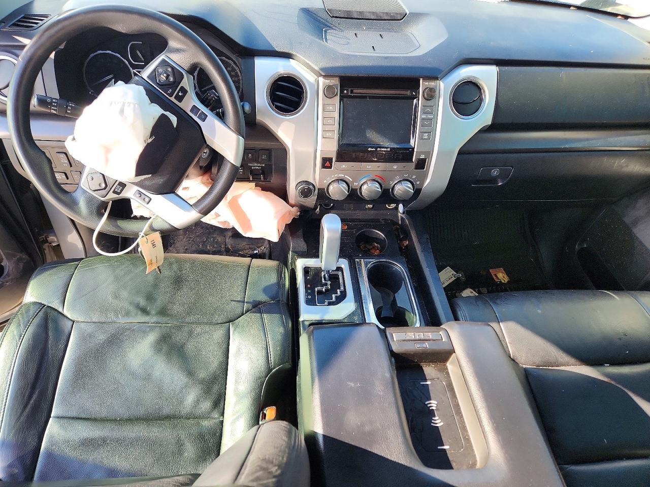 2018 TOYOTA TUNDRA SR5 photo 8