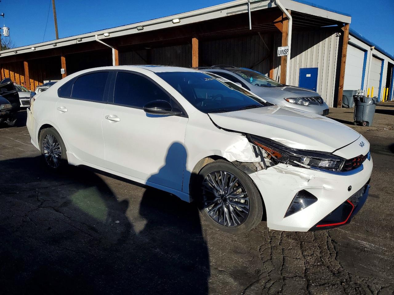 2024 KIA FORTE GT LINE photo 4