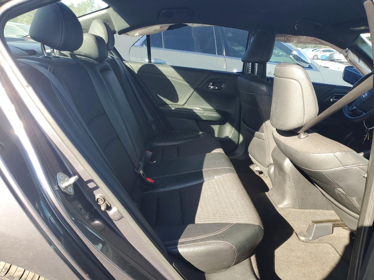 2016 HONDA ACCORD SPORT photo 10