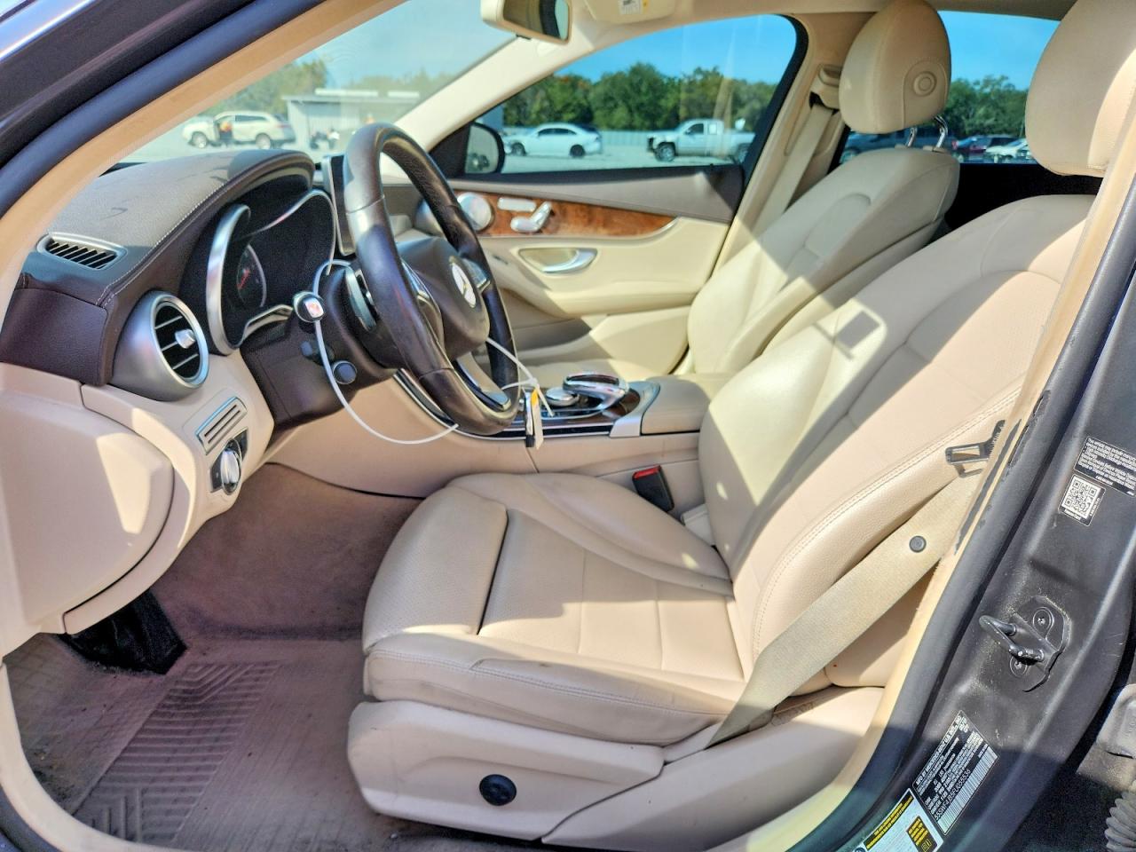 2015 MERCEDES-BENZ C 300 photo 7
