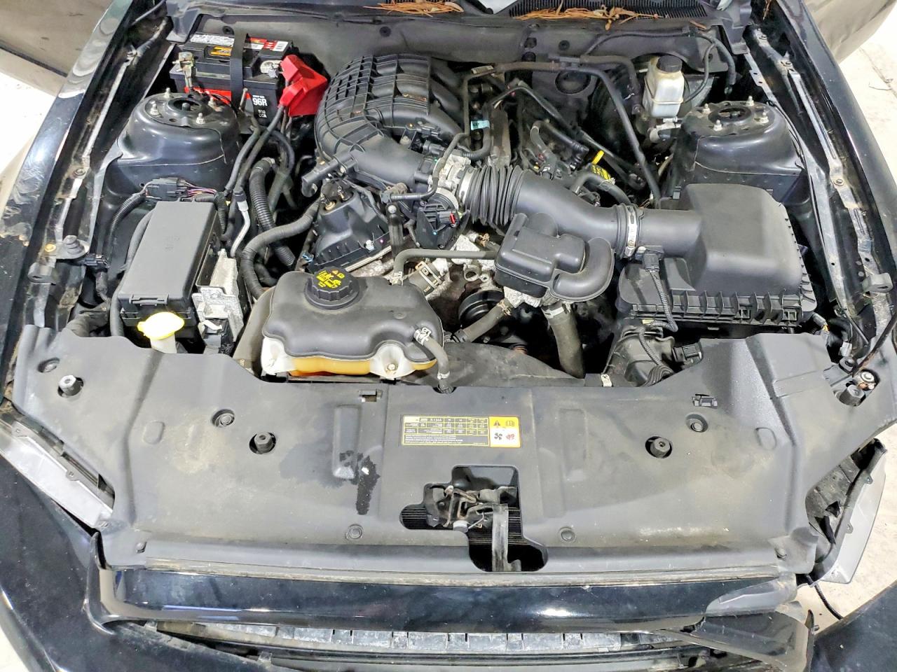 2013 FORD MUSTANG photo 11