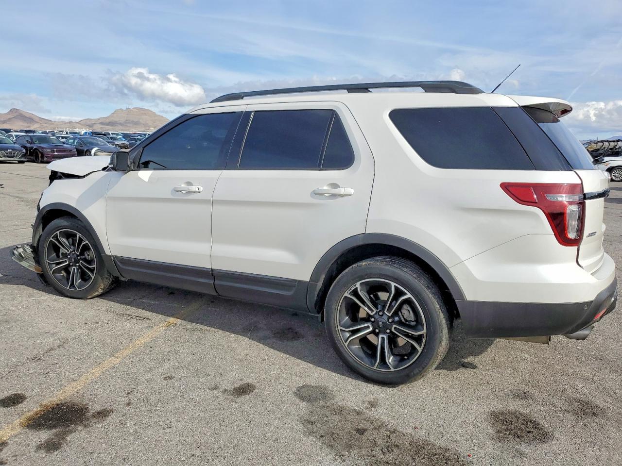 2015 FORD EXPLORER SPORT photo 2