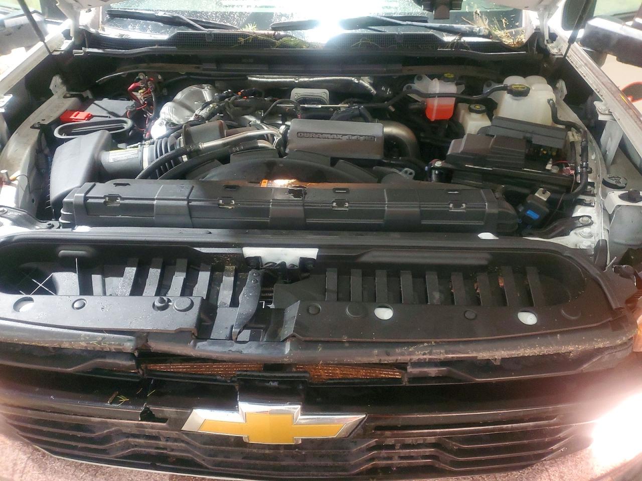 2025 CHEVROLET SILVERADO K2500 HEAVY DUTY photo 11