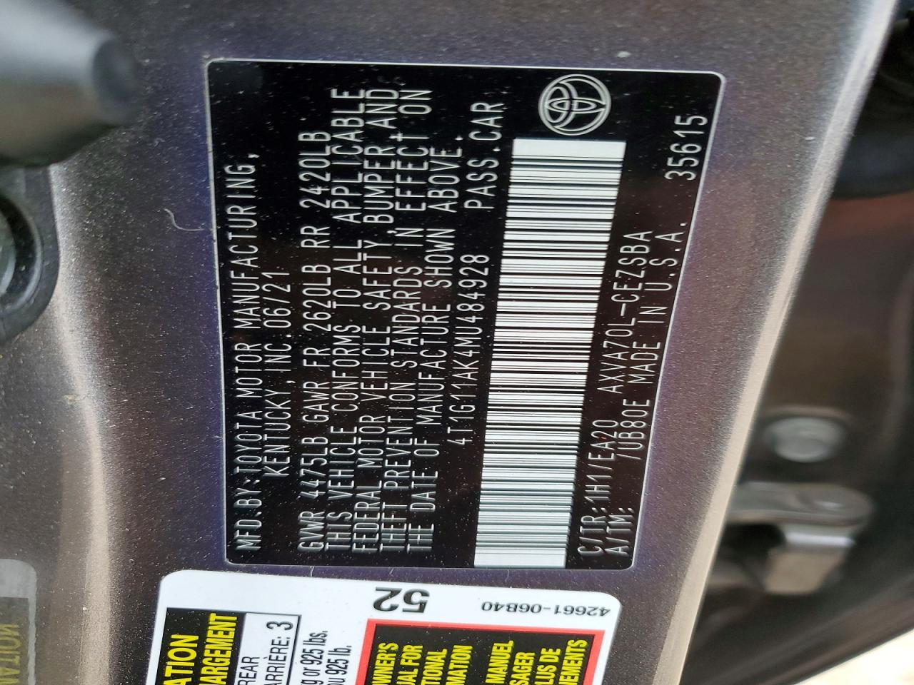 2021 TOYOTA CAMRY SE photo 13