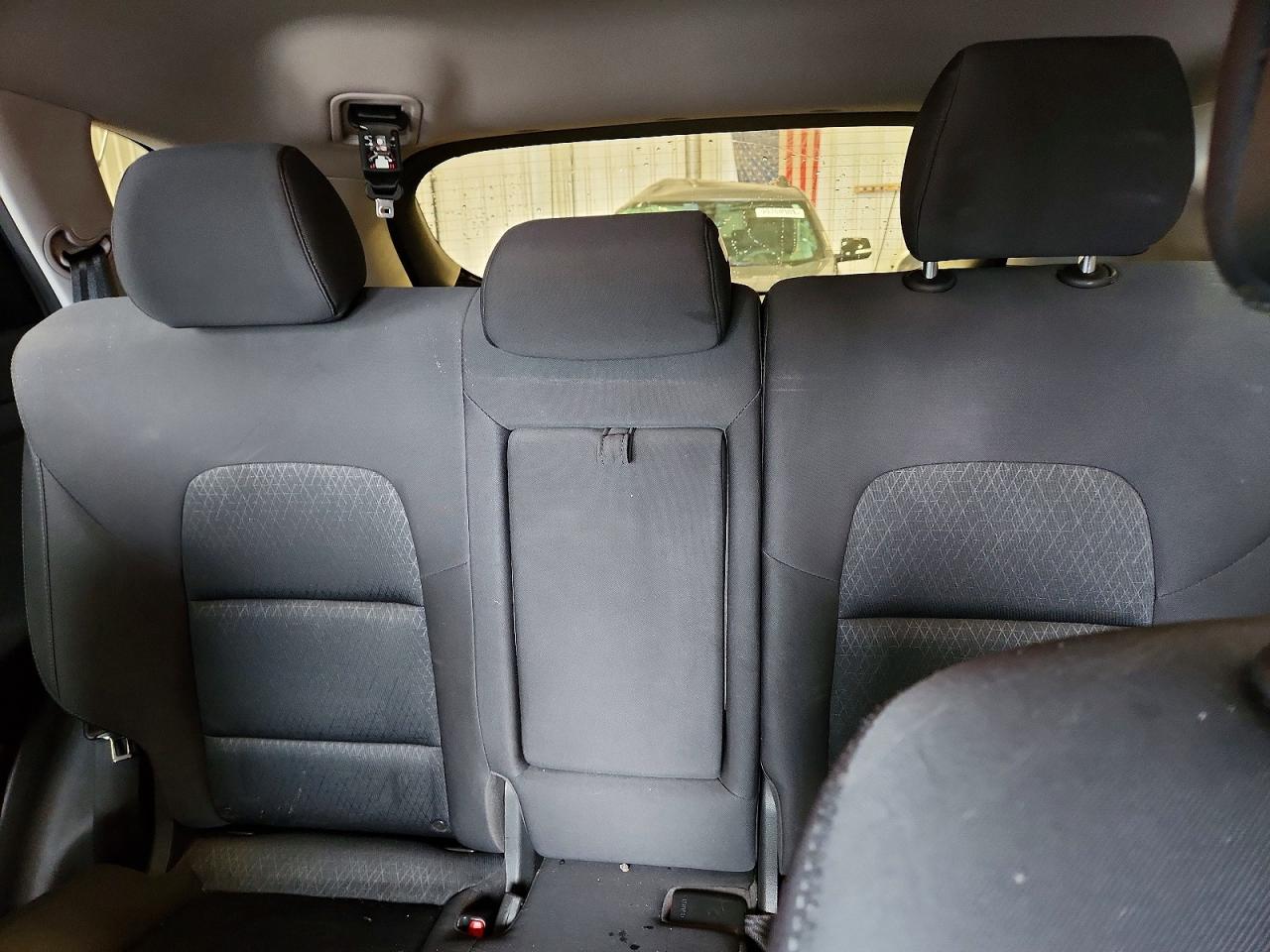 2018 HYUNDAI TUCSON SEL photo 19