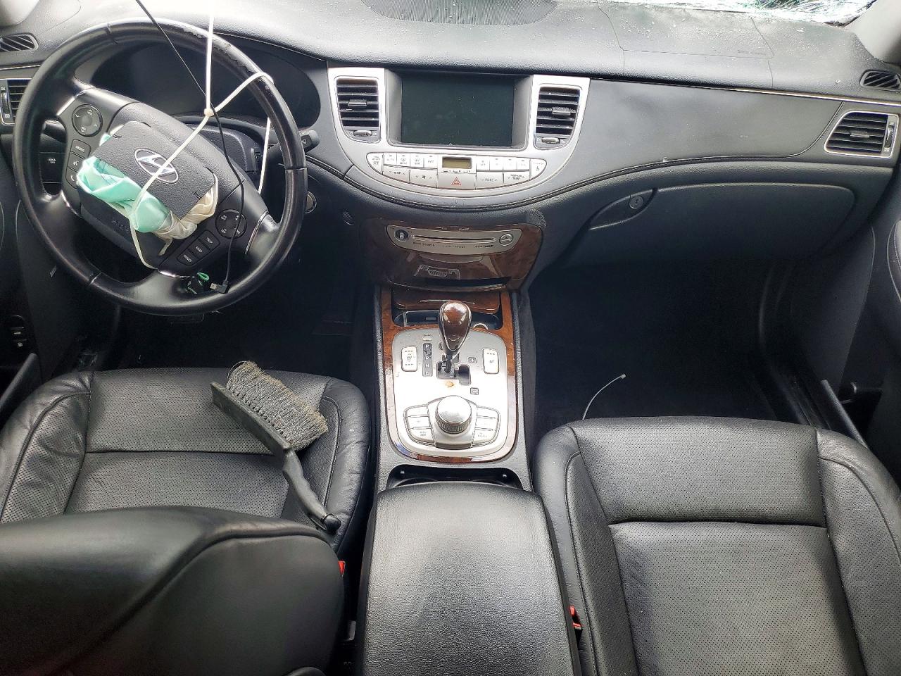 2009 HYUNDAI GENESIS 3.8L photo 8