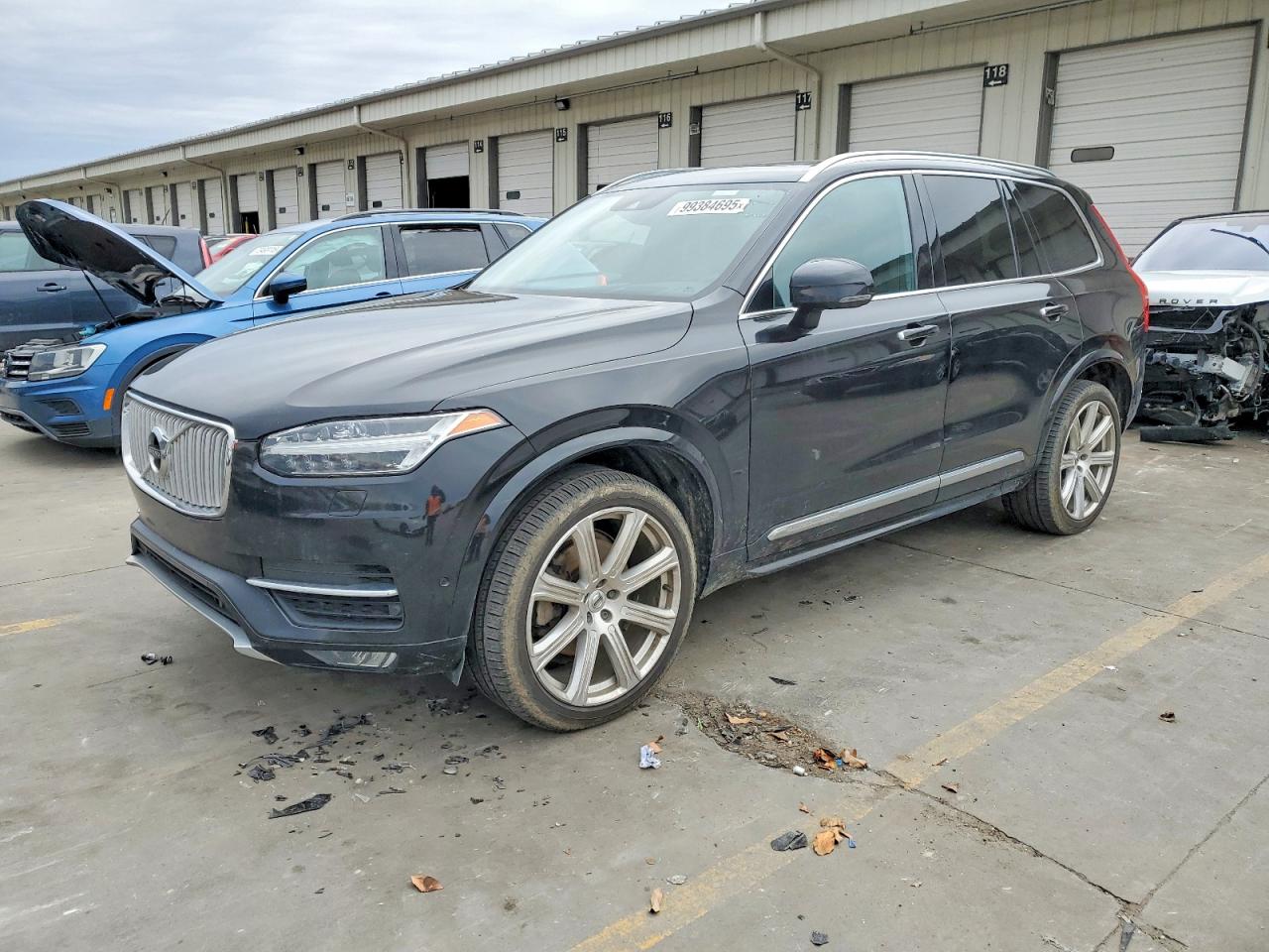 2018 VOLVO XC90
