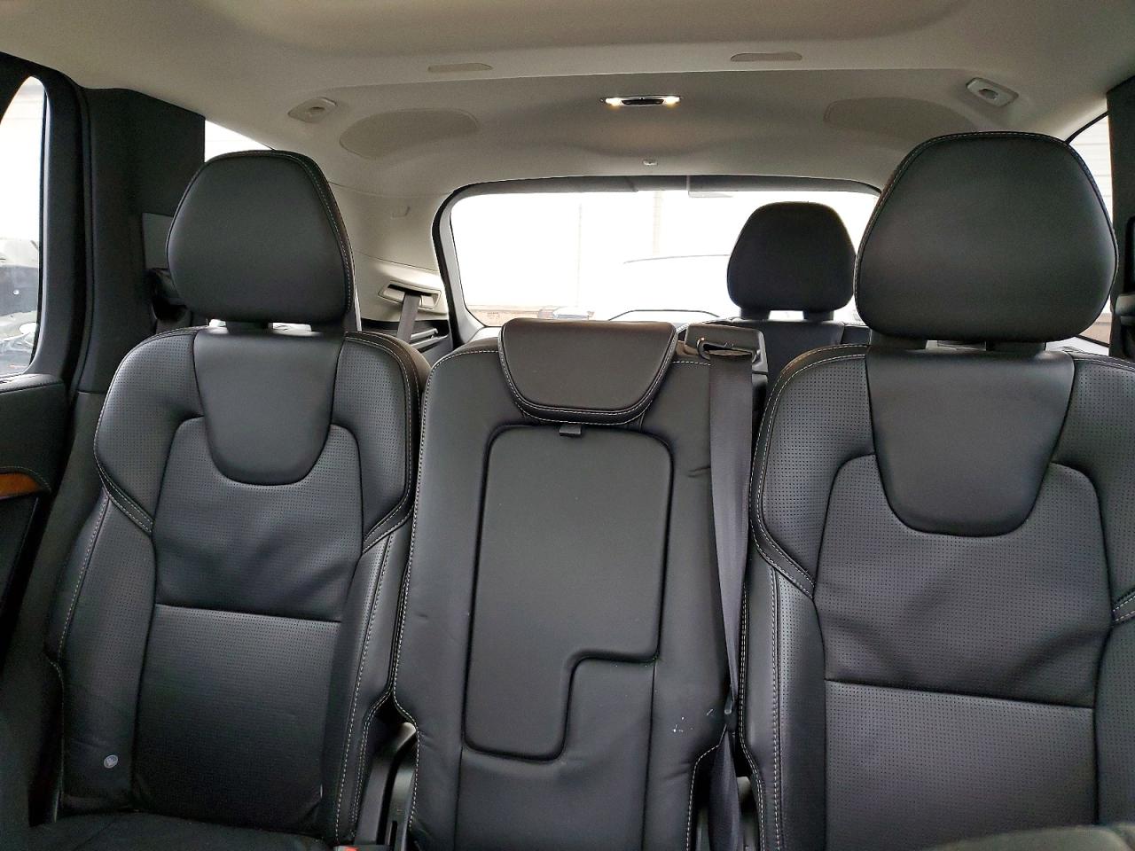2018 VOLVO XC90 T6 photo 10