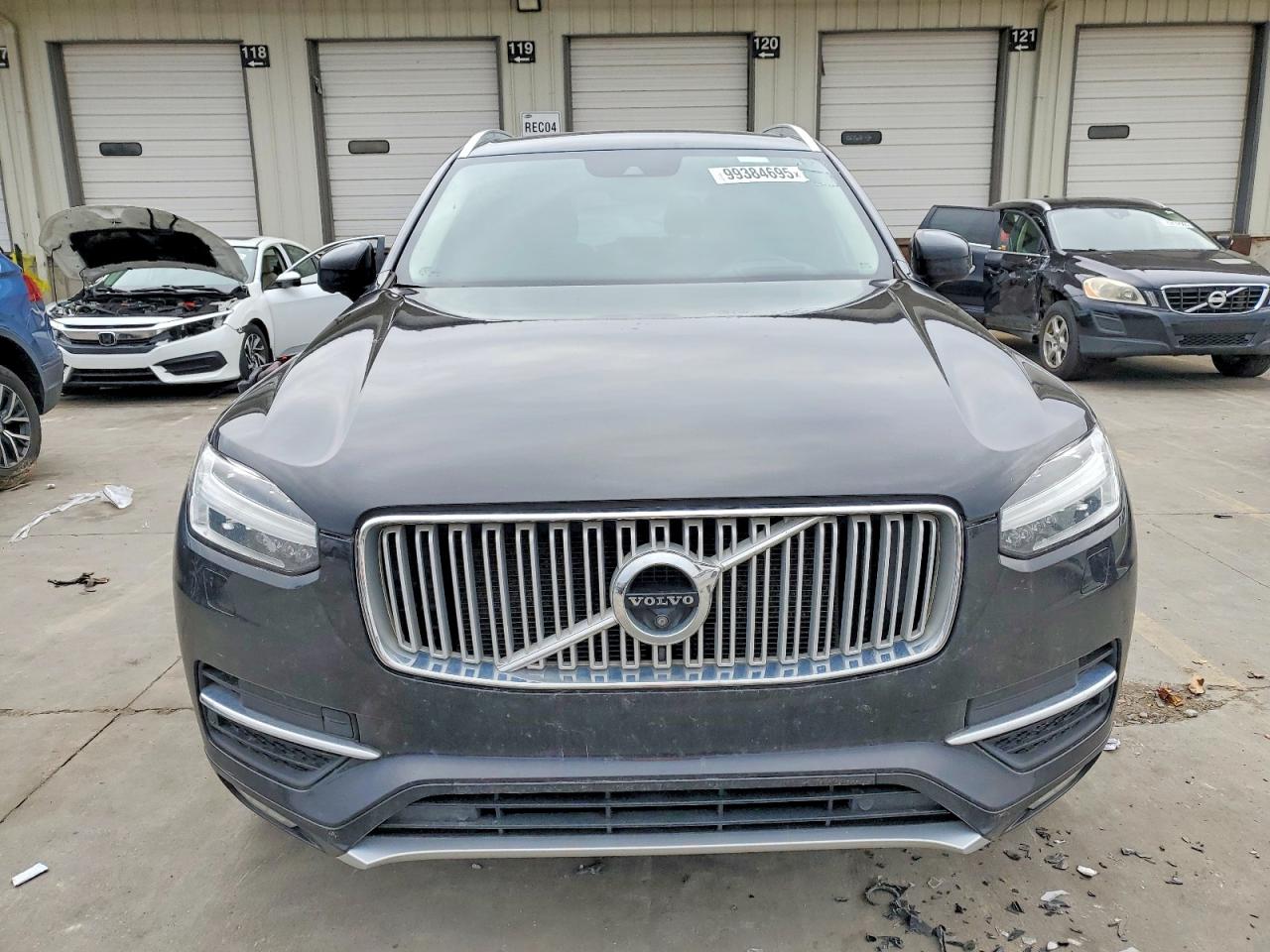 2018 VOLVO XC90 T6 photo 5