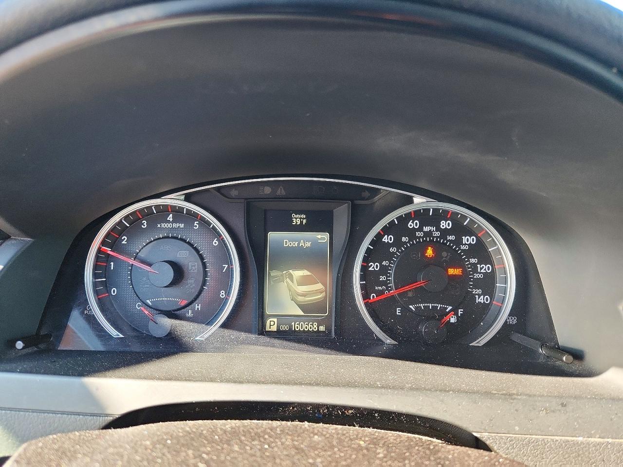 2016 TOYOTA CAMRY LE photo 9
