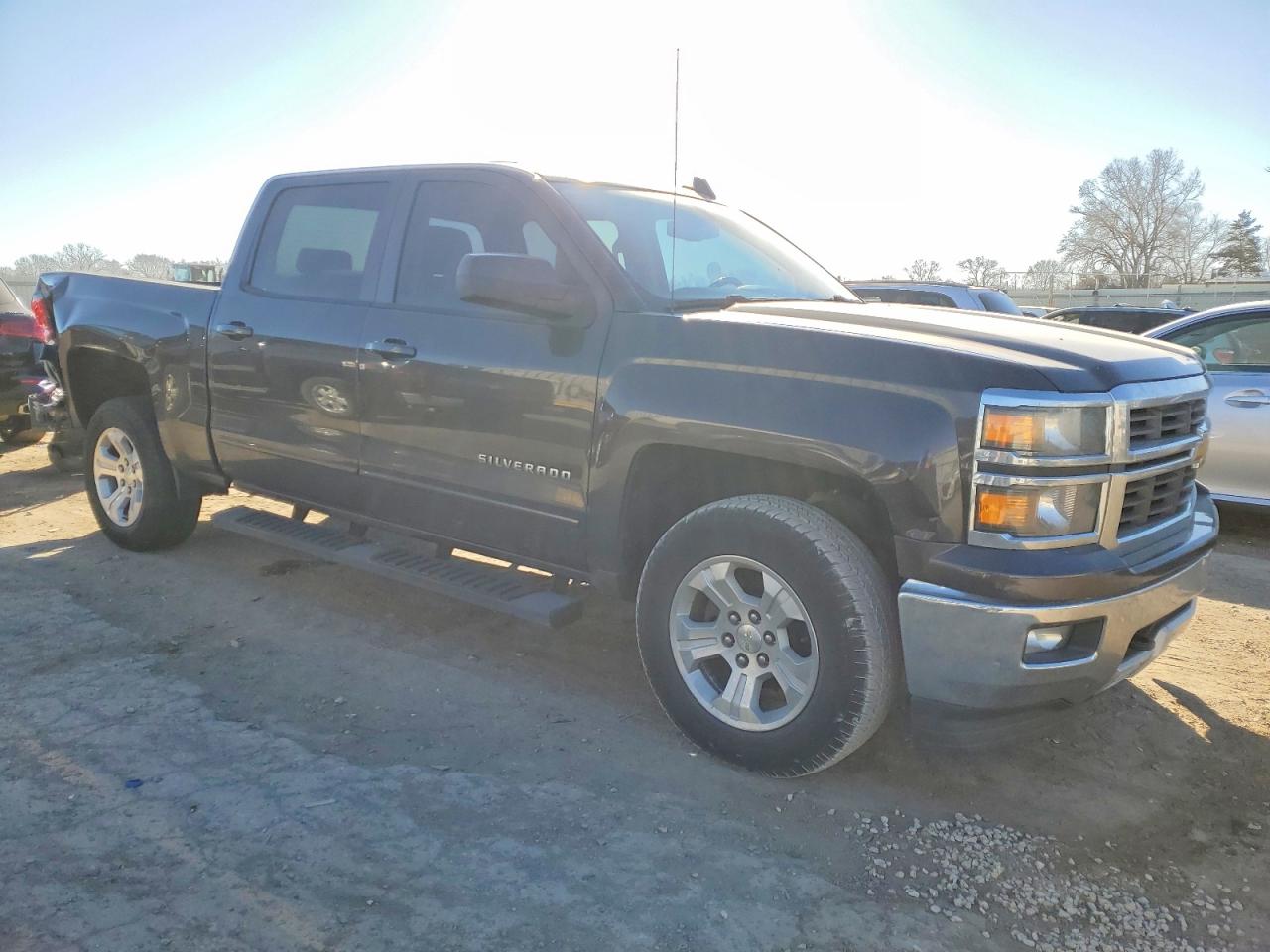 2015 CHEVROLET SILVERADO K1500 LT photo 4