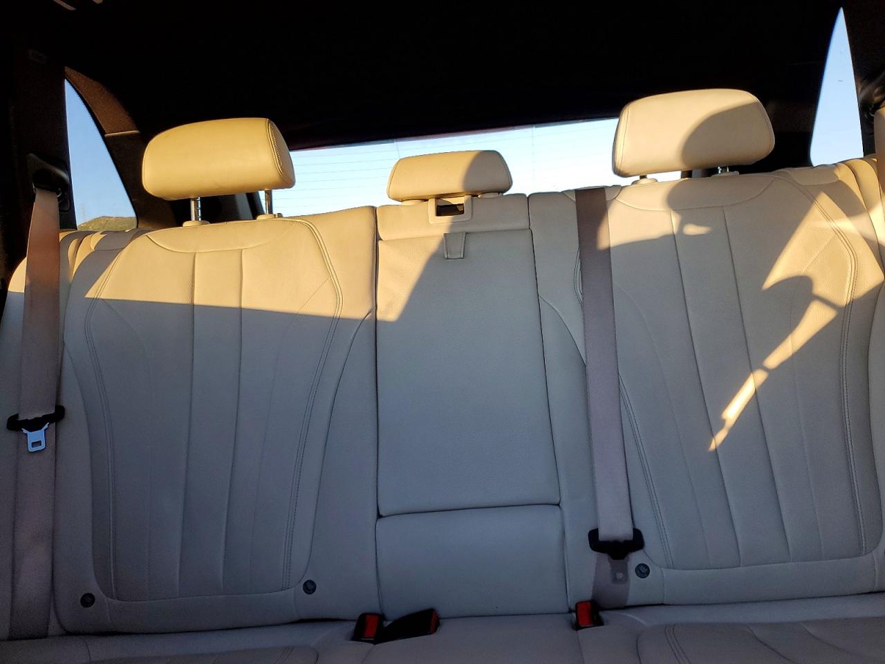 2016 BMW X5 XDR40E photo 10