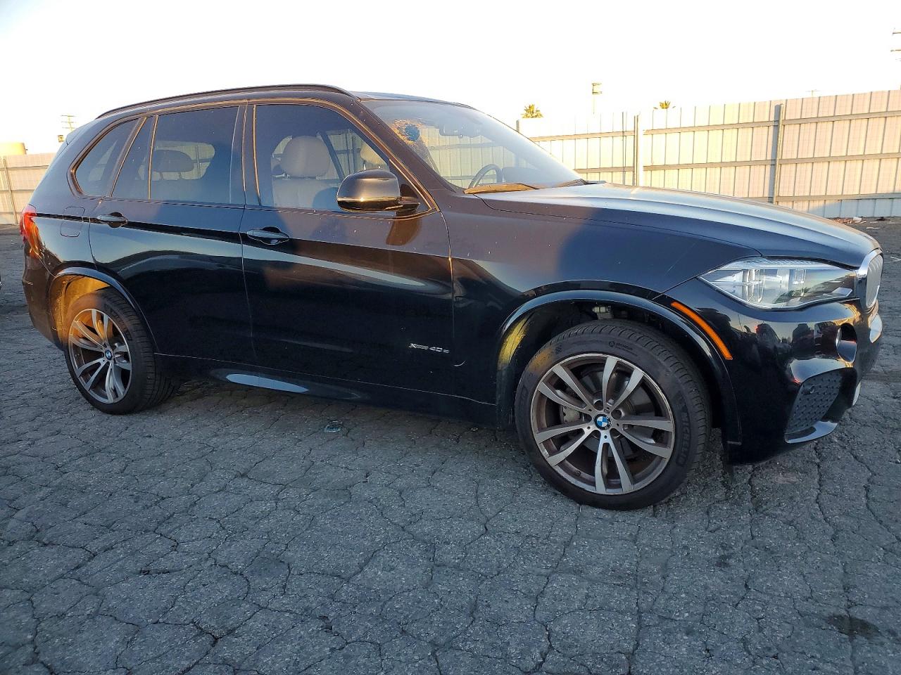 2016 BMW X5 XDR40E photo 4