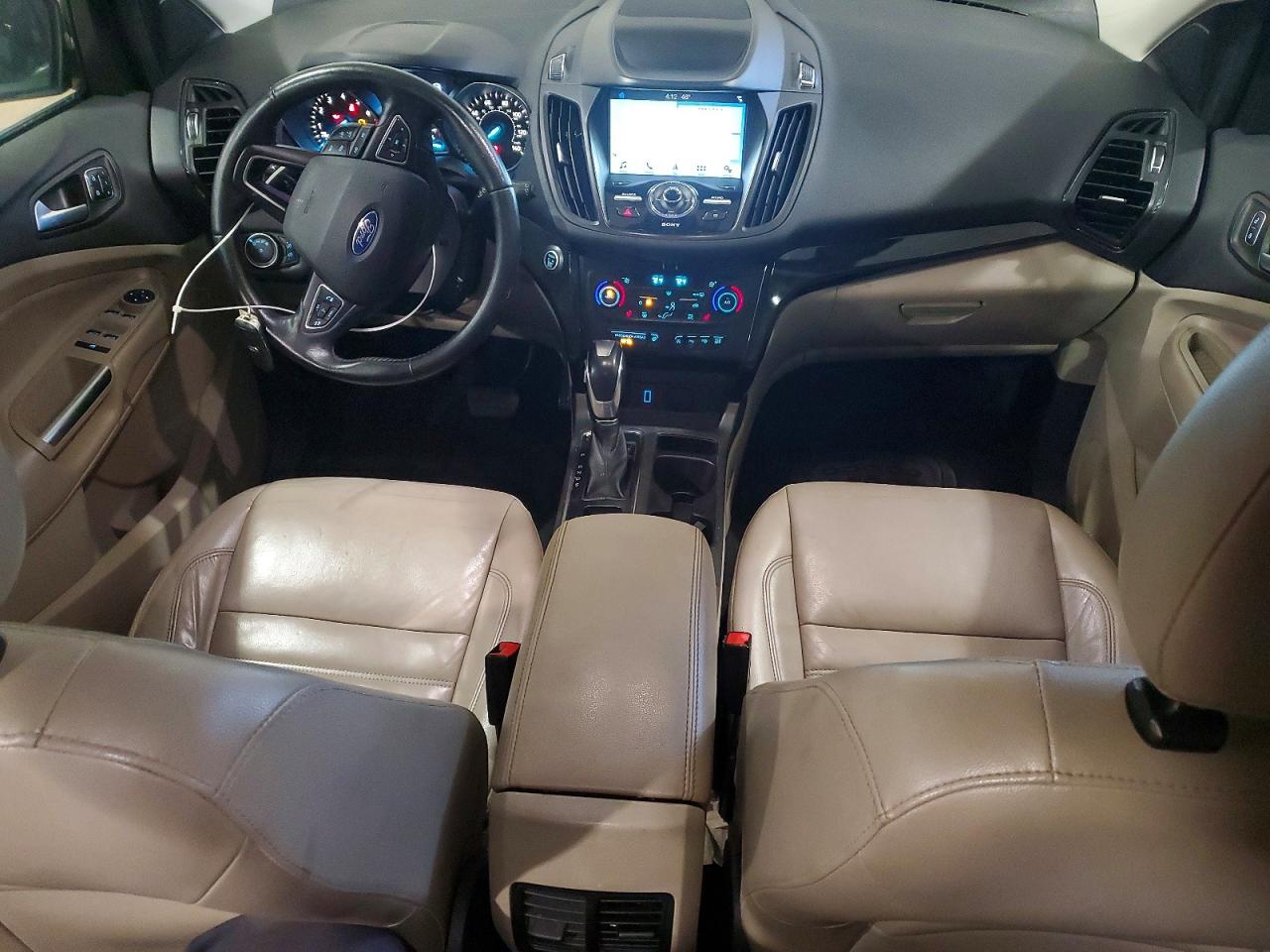 2019 FORD ESCAPE TITANIUM photo 8