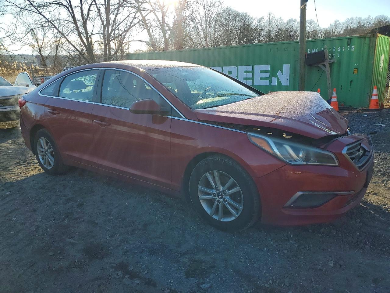 2017 HYUNDAI SONATA SE photo 4