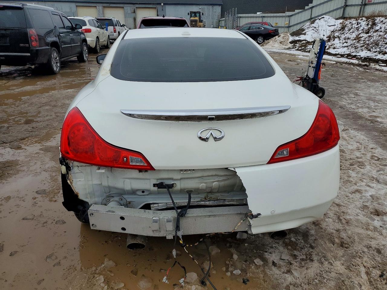 2013 INFINITI G37 photo 6