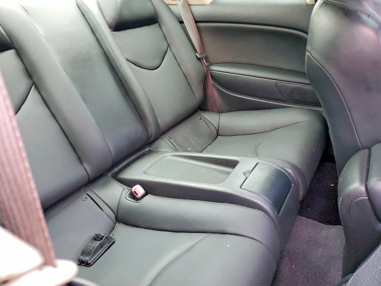 2013 INFINITI G37 photo 10