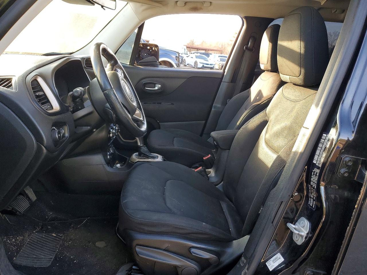 2017 JEEP RENEGADE LATITUDE photo 7