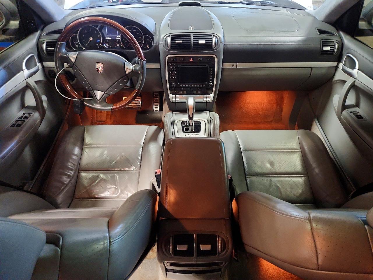 2008 PORSCHE CAYENNE TURBO photo 8