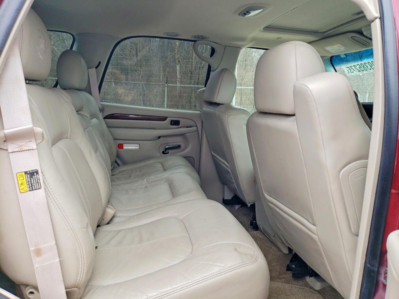 2002 CADILLAC ESCALADE photo 11