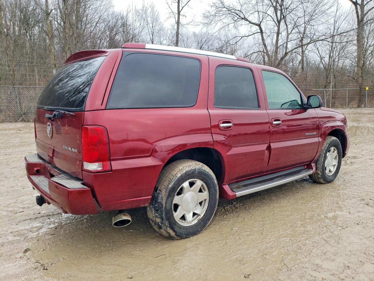 2002 CADILLAC ESCALADE photo 3