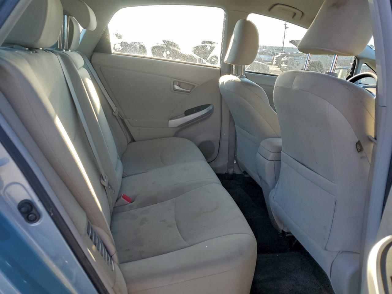 2013 TOYOTA PRIUS photo 10