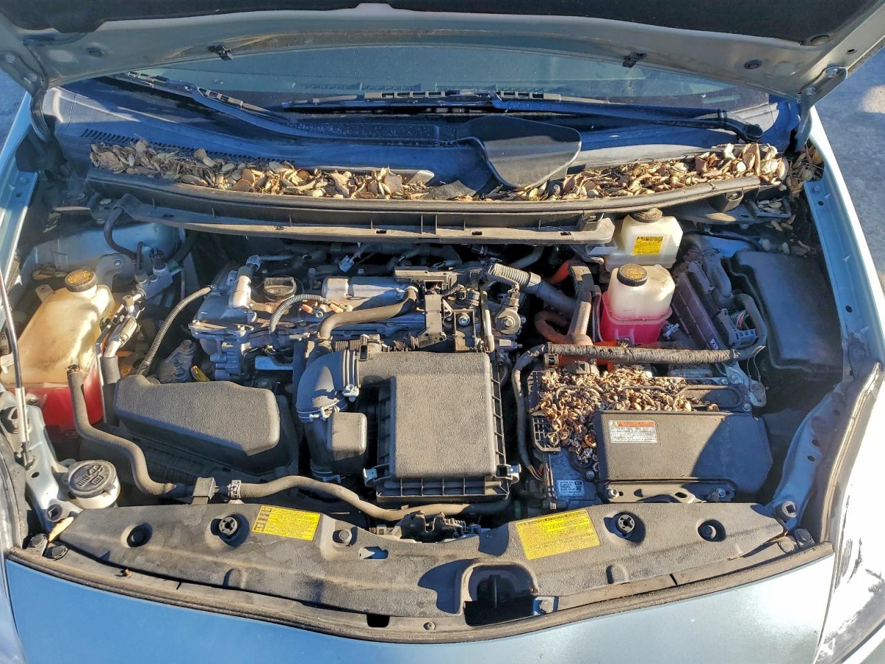 2013 TOYOTA PRIUS photo 11