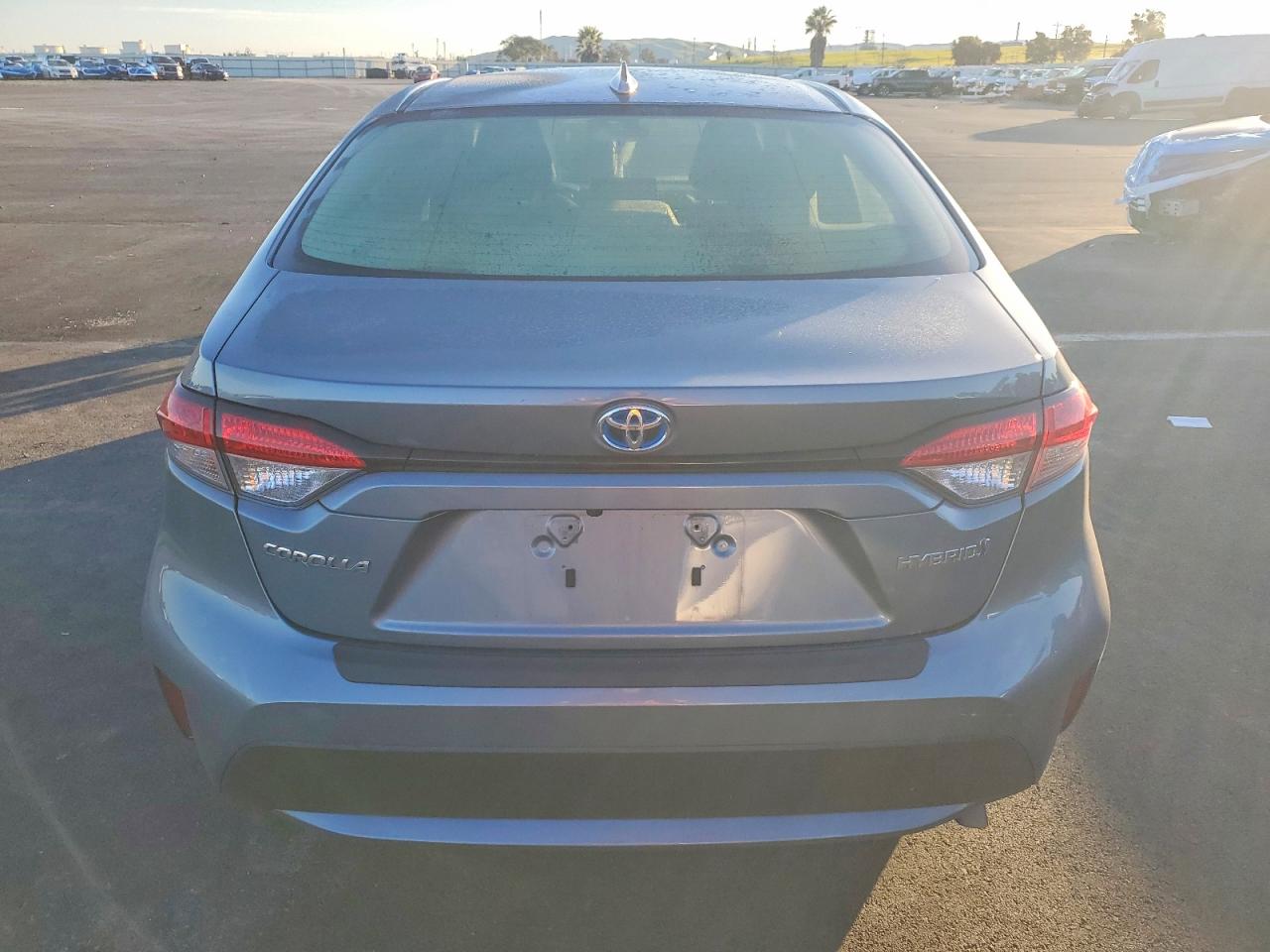2020 TOYOTA COROLLA LE photo 11