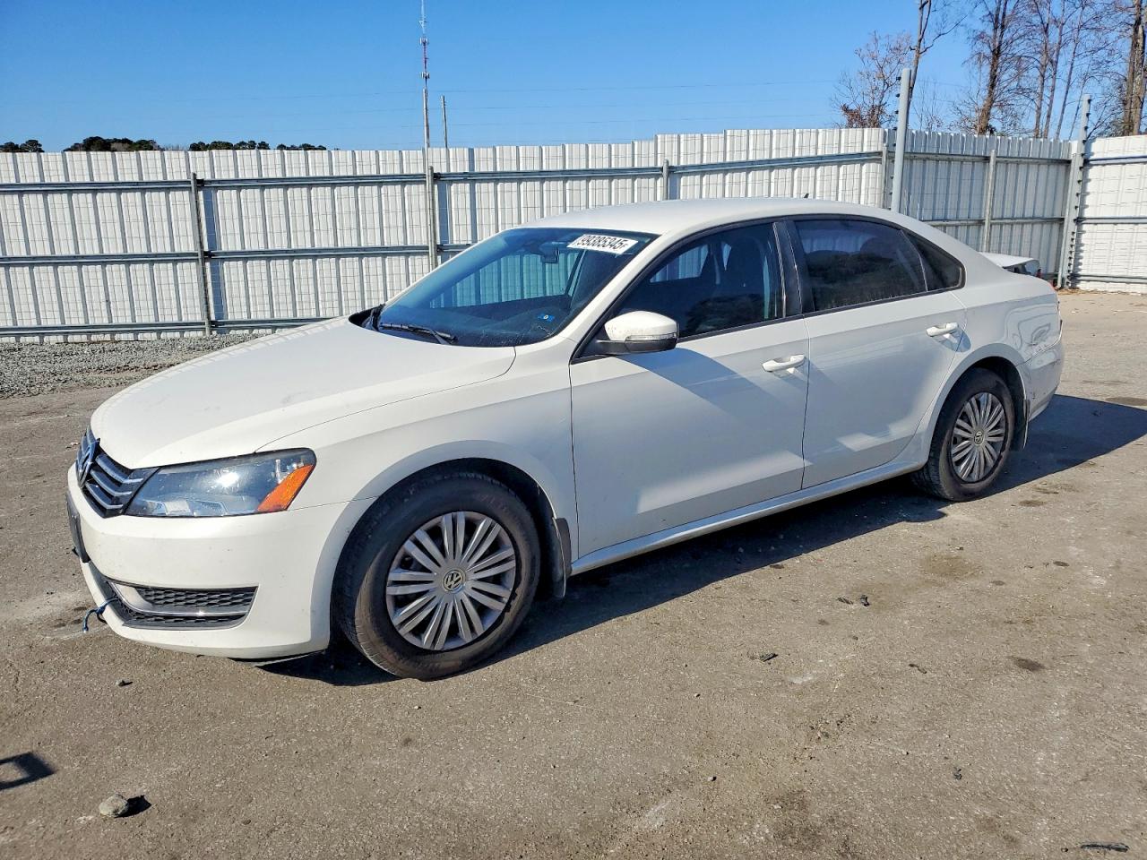 2014 VOLKSWAGEN PASSAT