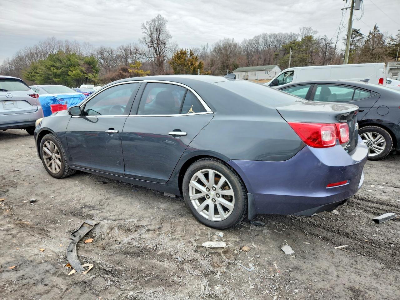 2014 CHEVROLET MALIBU LTZ photo 2