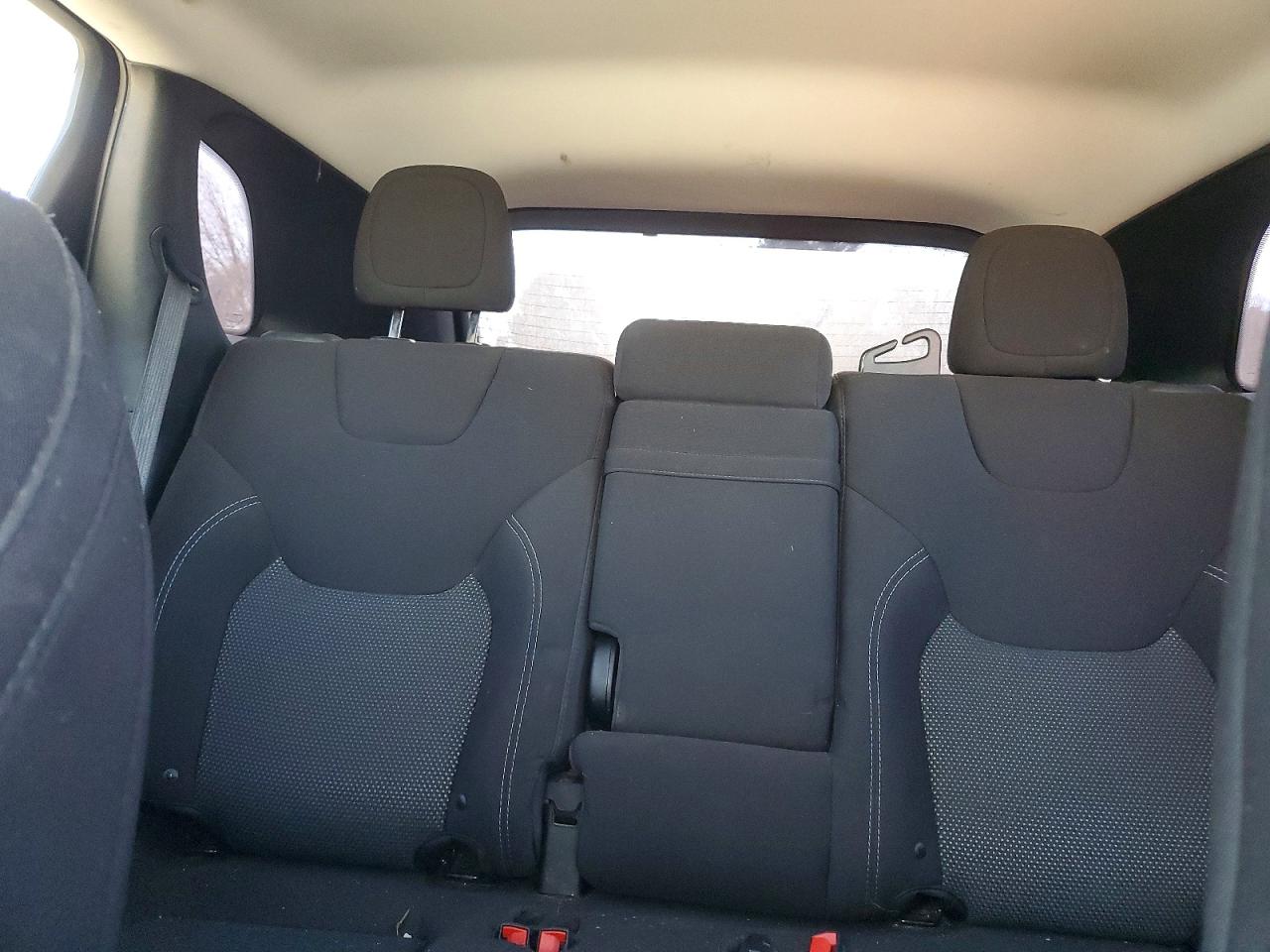 2019 JEEP CHEROKEE LATITUDE photo 10