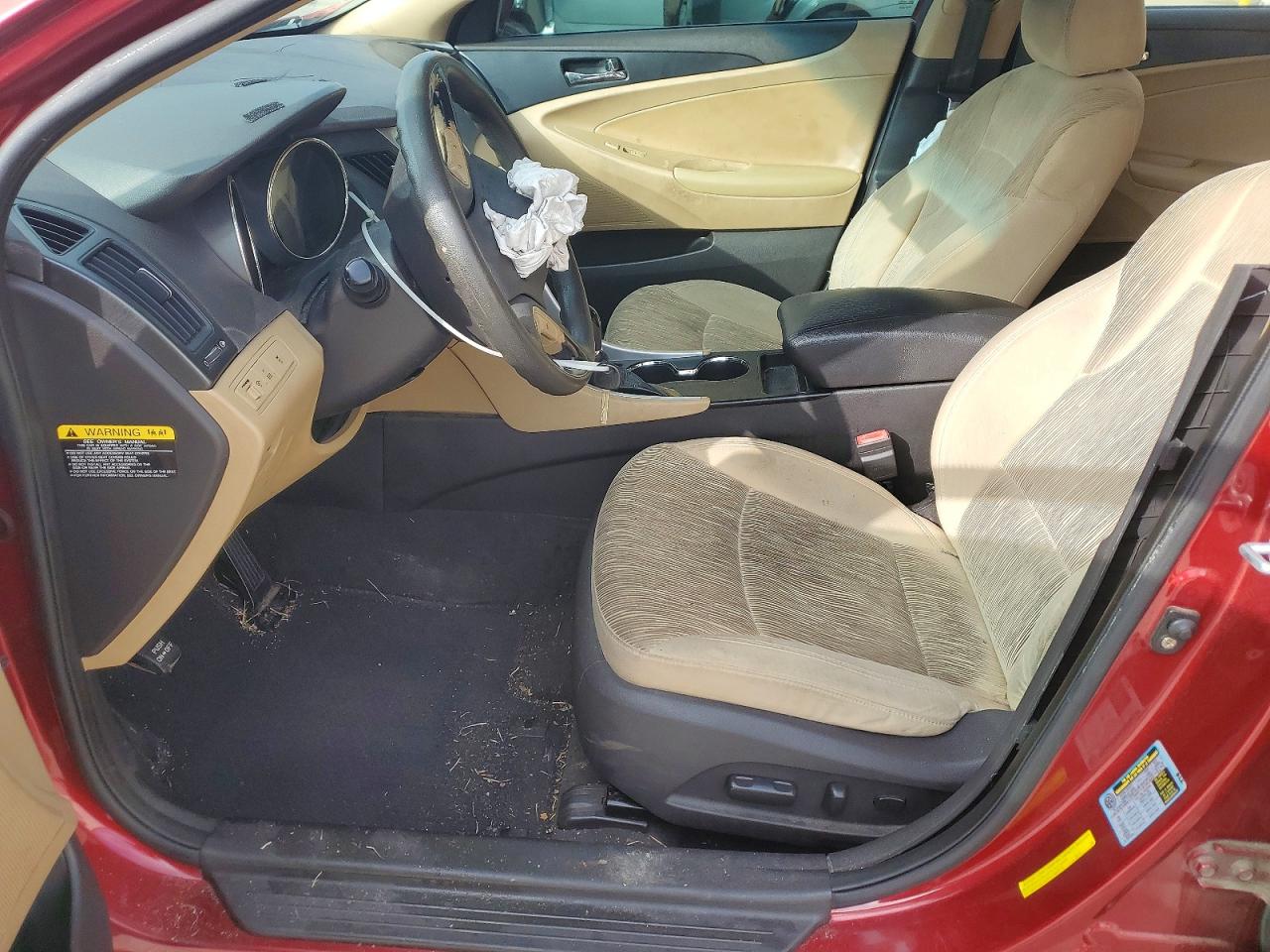 2012 HYUNDAI SONATA GLS photo 13