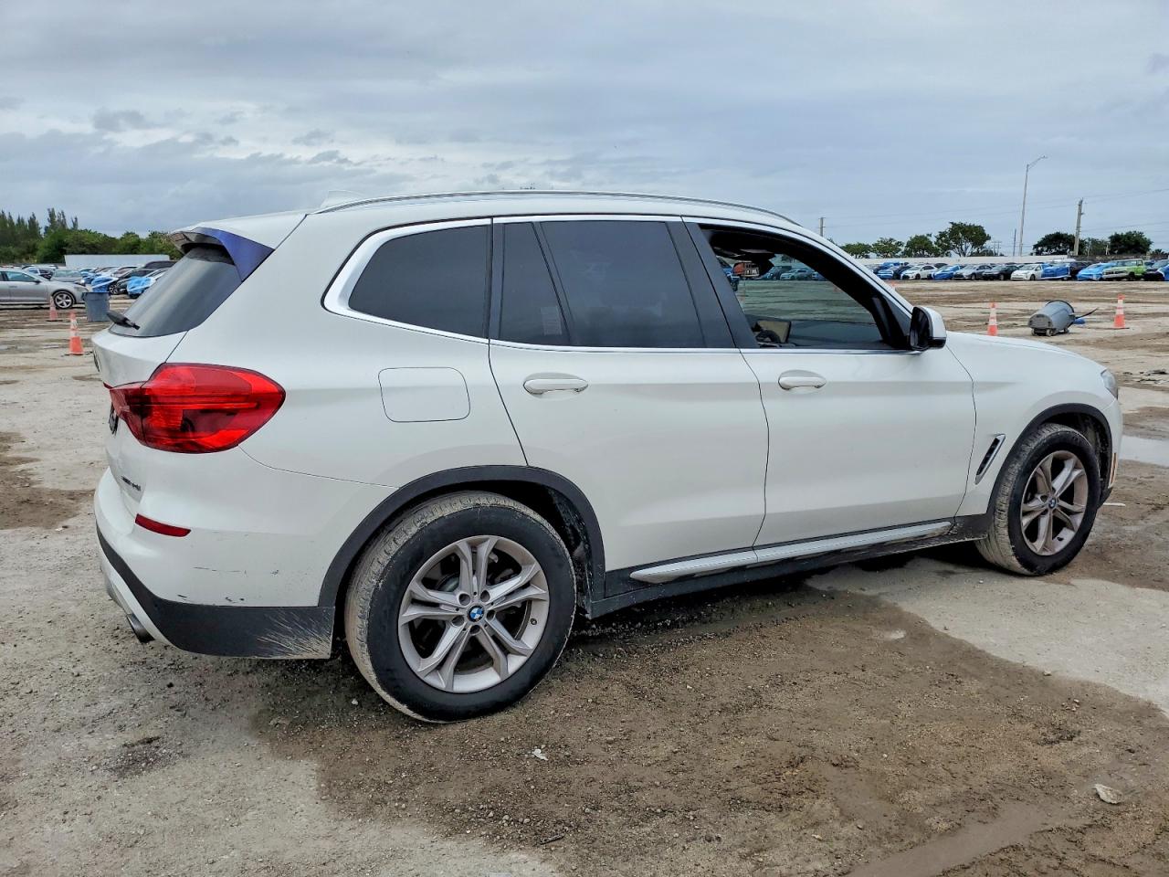 2019 BMW X3 SDRIVE30I photo 3