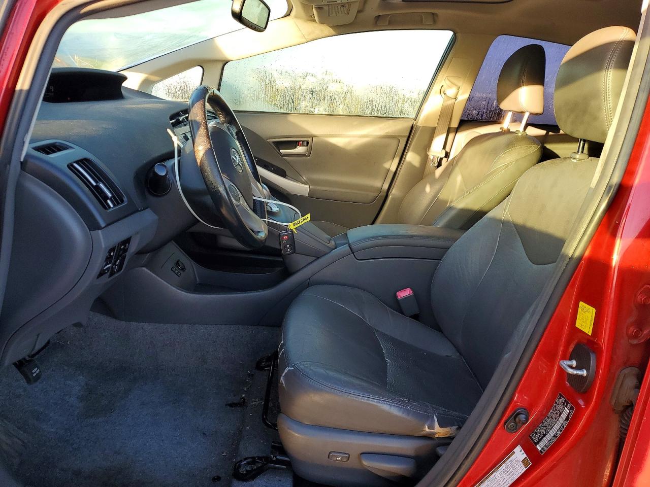 2010 TOYOTA PRIUS photo 19