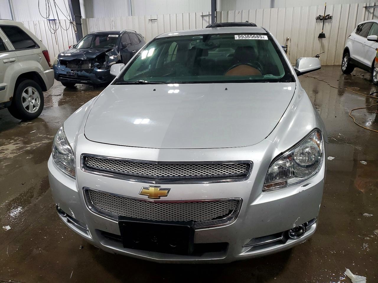 2009 CHEVROLET MALIBU LTZ photo 5