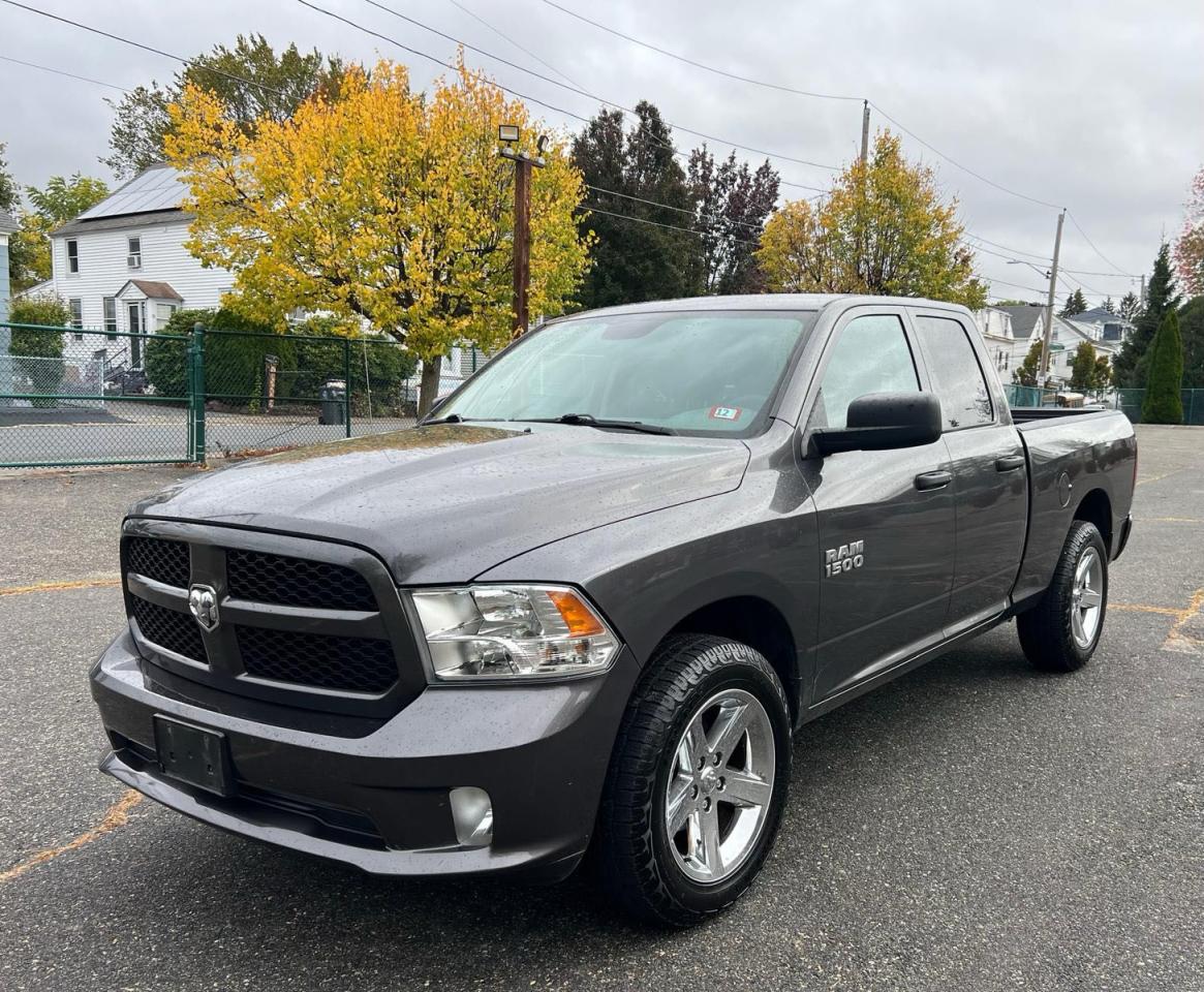 2018 RAM 1500 ST photo 2