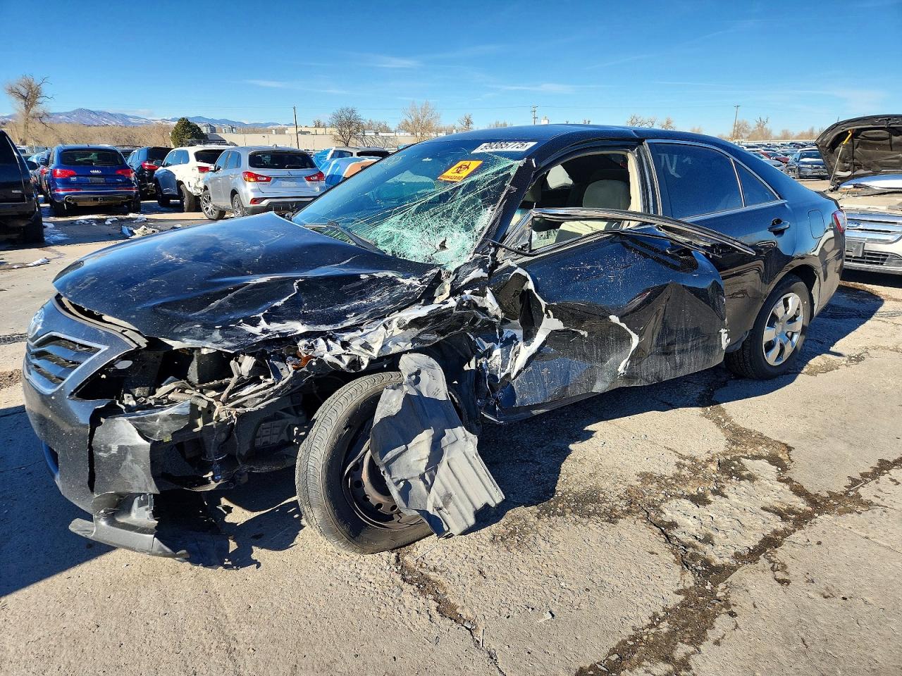 2011 TOYOTA CAMRY