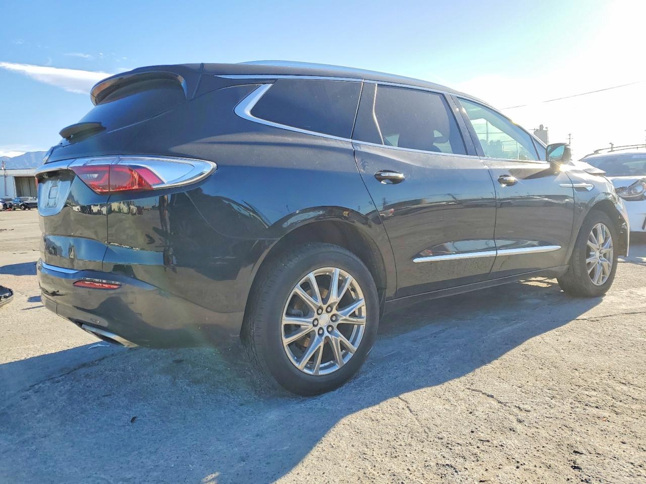 2022 BUICK ENCLAVE PREMIUM photo 7