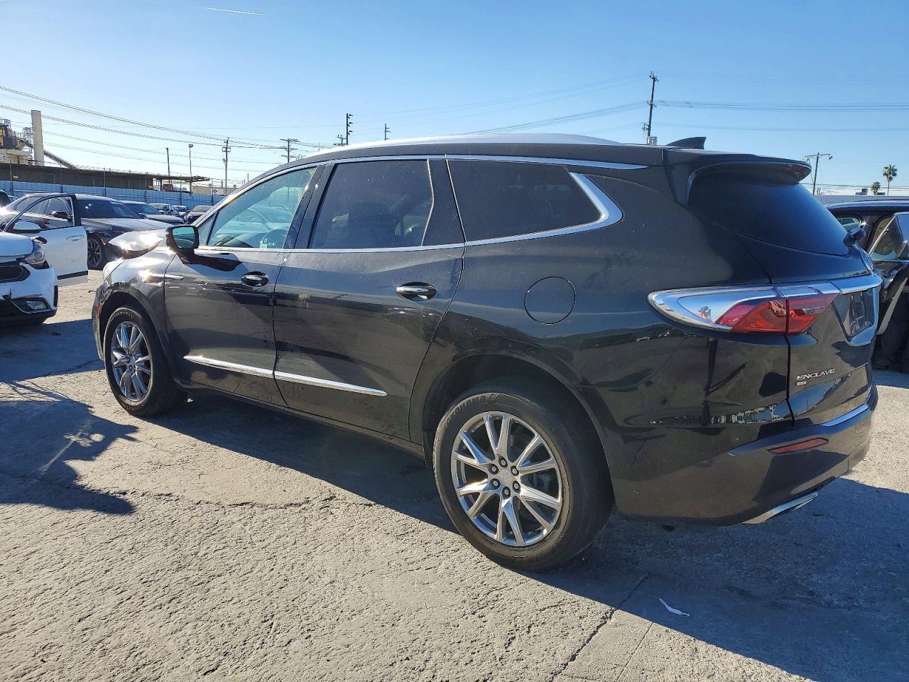 2022 BUICK ENCLAVE PREMIUM photo 4
