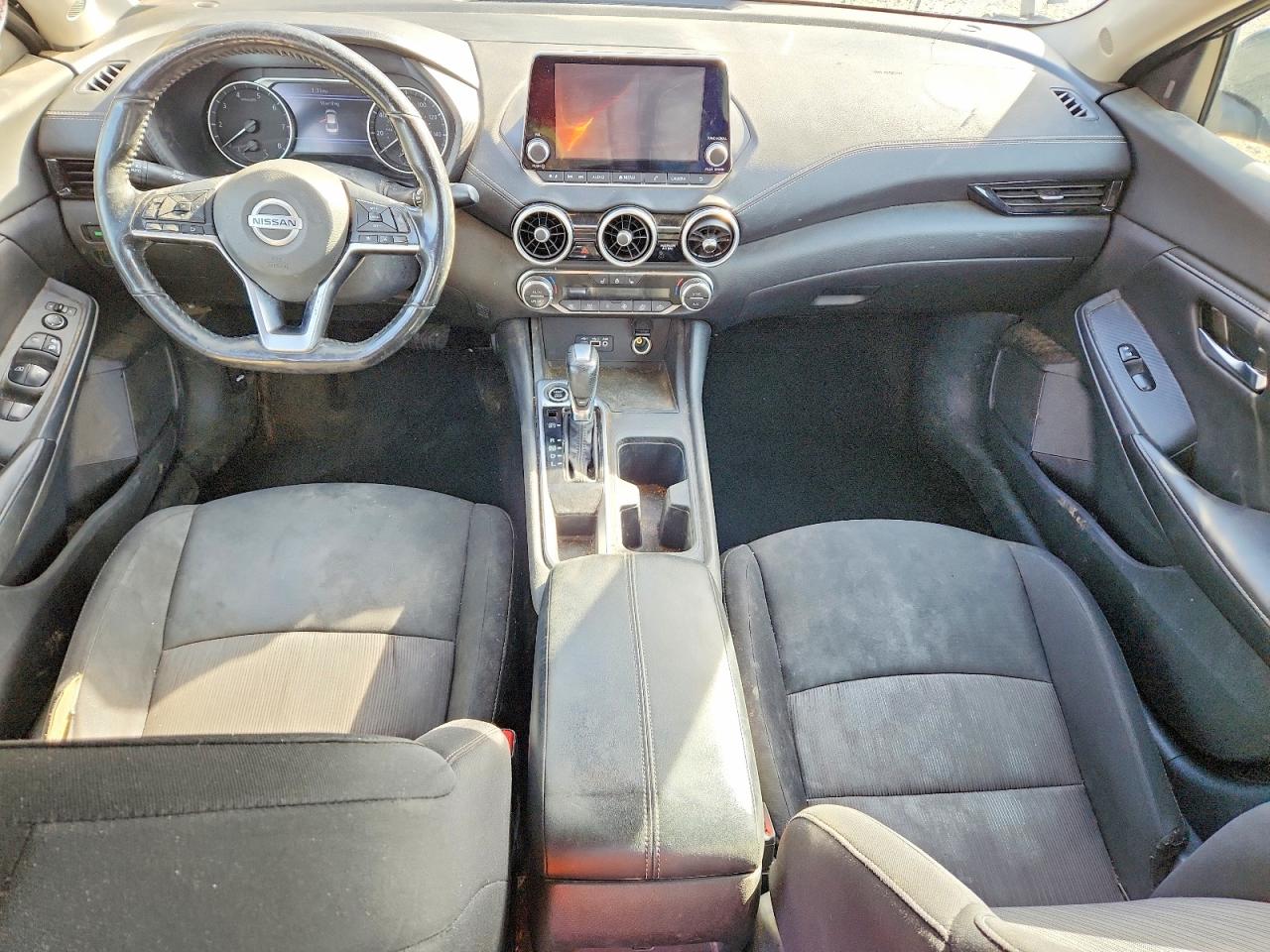 2022 NISSAN SENTRA SV photo 8